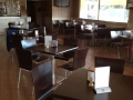Mesas de la cafetería de nuestro restaurante en Lagartera